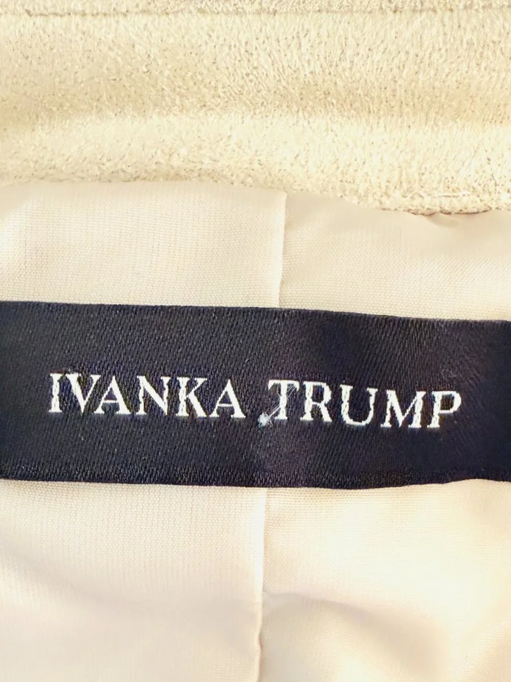 Sophisticated Ivanka Trump jacket- crafted from a soft, tan faux-suede fabric <3 - Picture 5 of 6